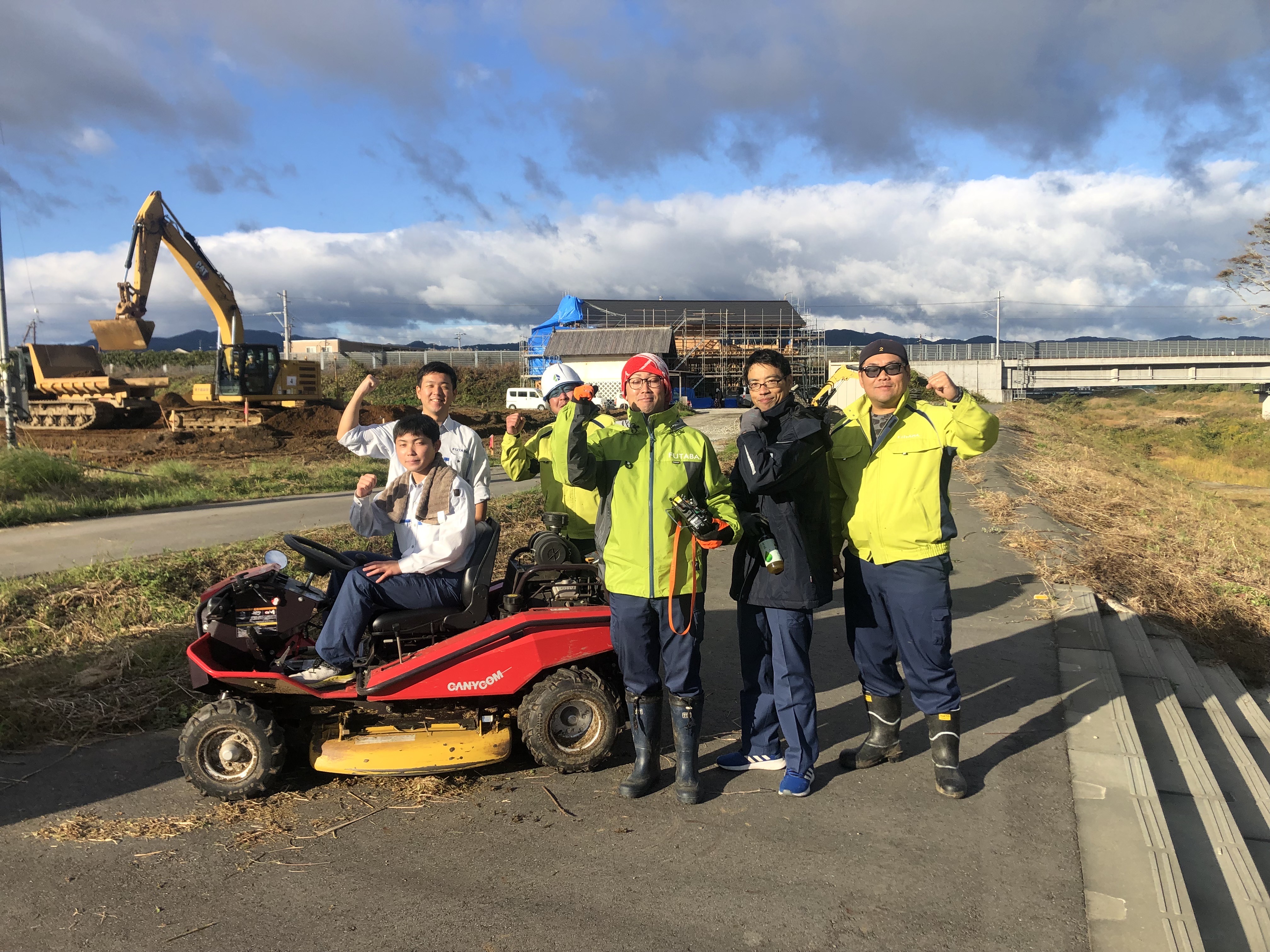 富岡川河川敷の草刈りを実施しました。の画像