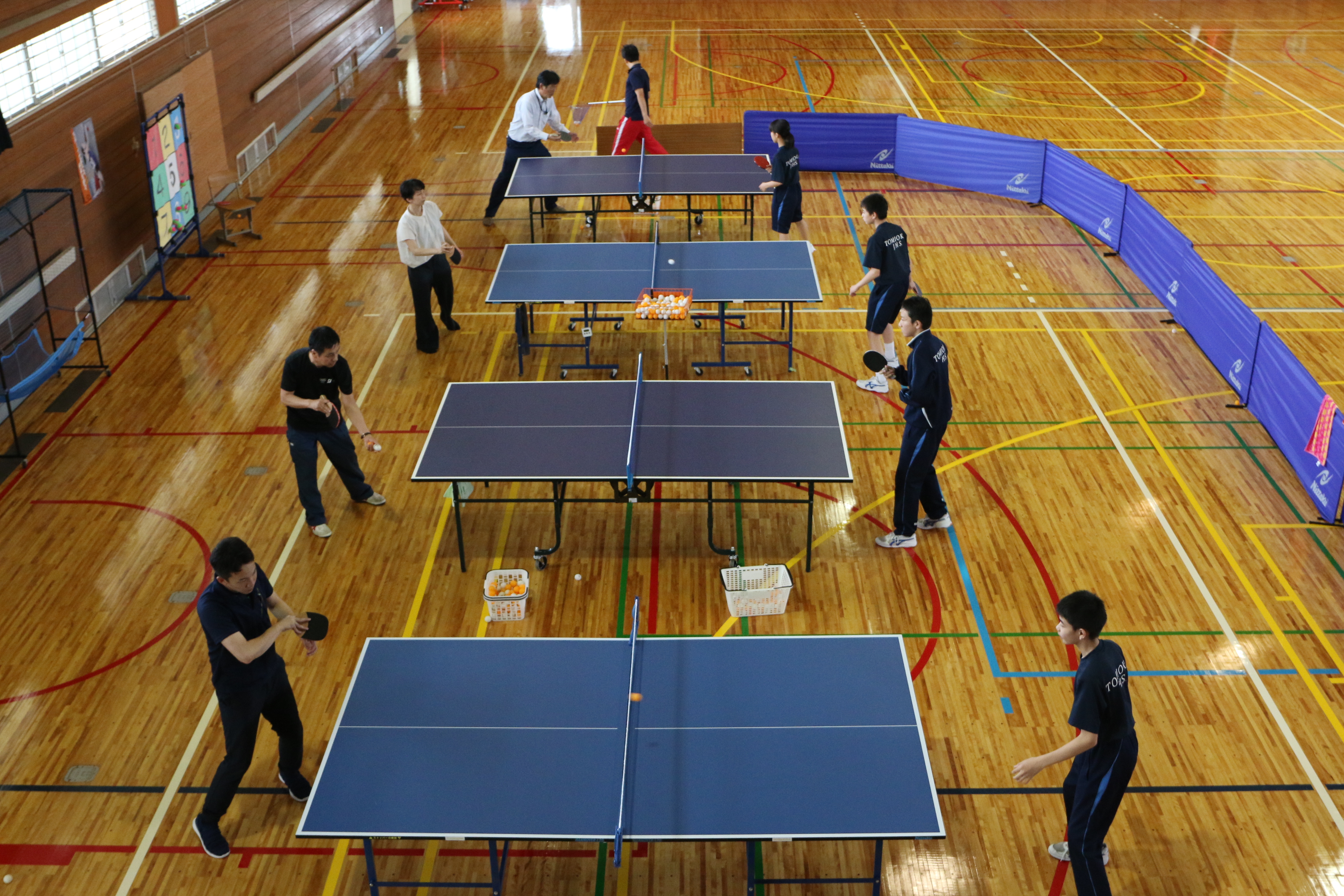 地域の中学生と卓球で交流（その２）の画像